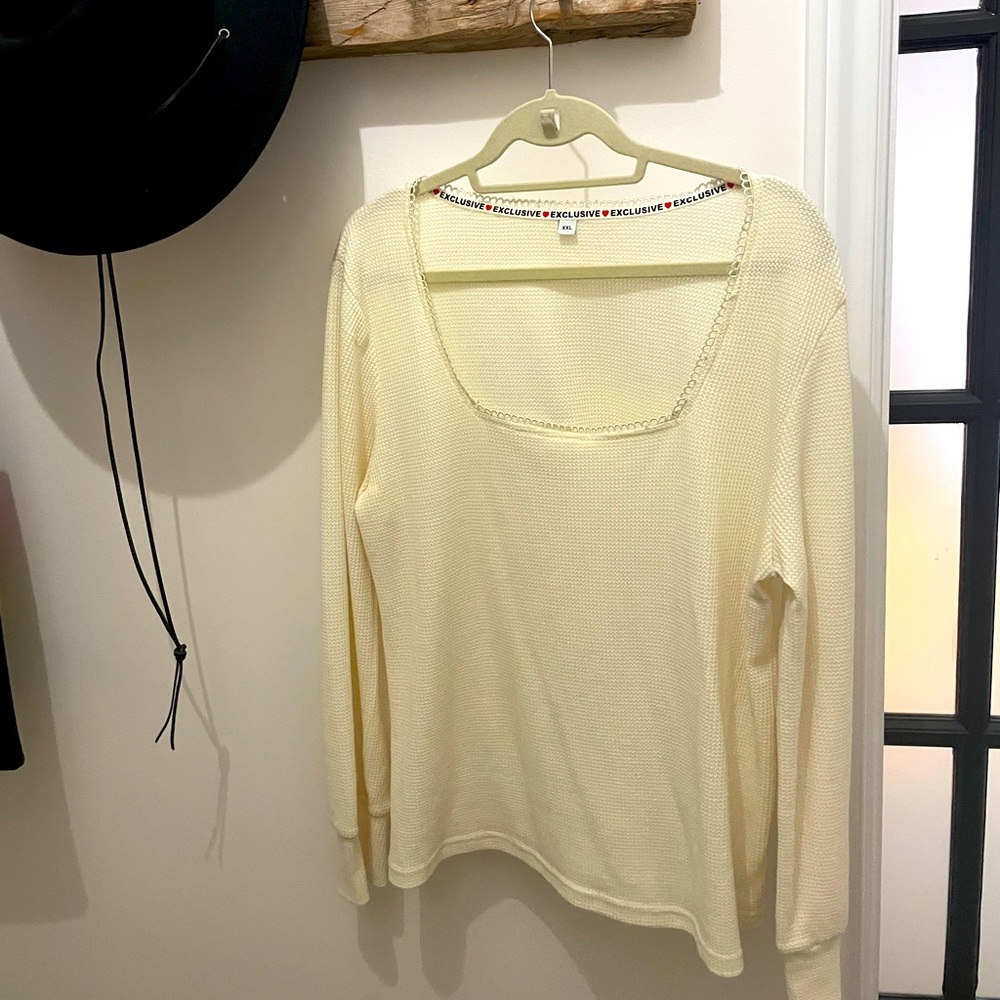 Pretty Cream Waffle Tshirt